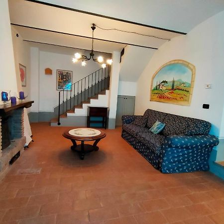 Borgo Fastelli - House In Historical Borgo In Tuscany - Susino Sarteano Bagian luar foto